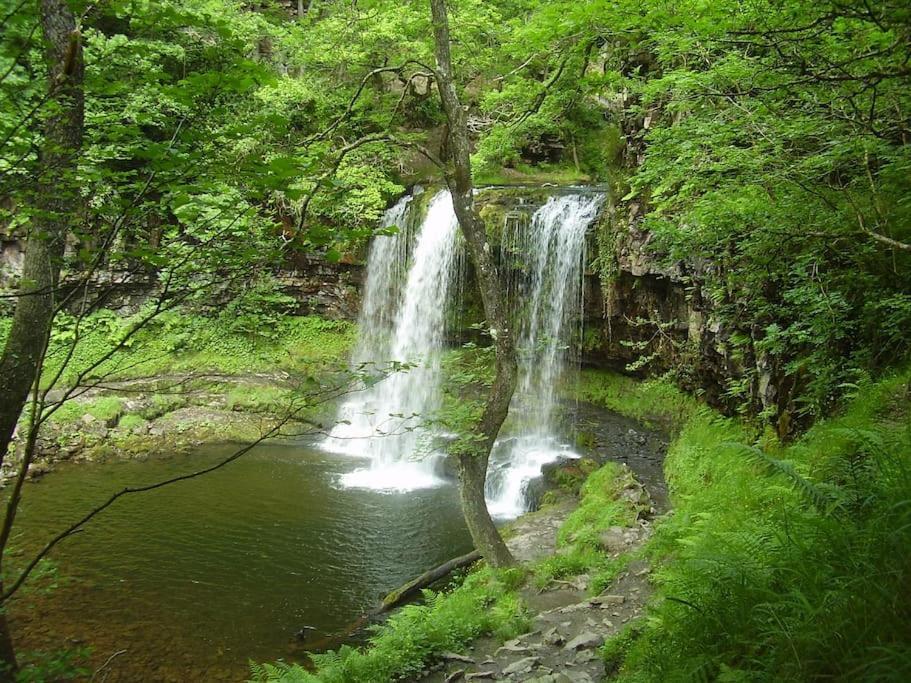 Вілла Mountain Views In The Heart Of Brecon Town Екстер'єр фото